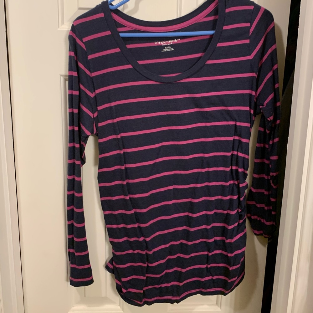 Long sleeve maternity shirt
